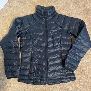 Columbia puffer jacket! Size small - brand new!
